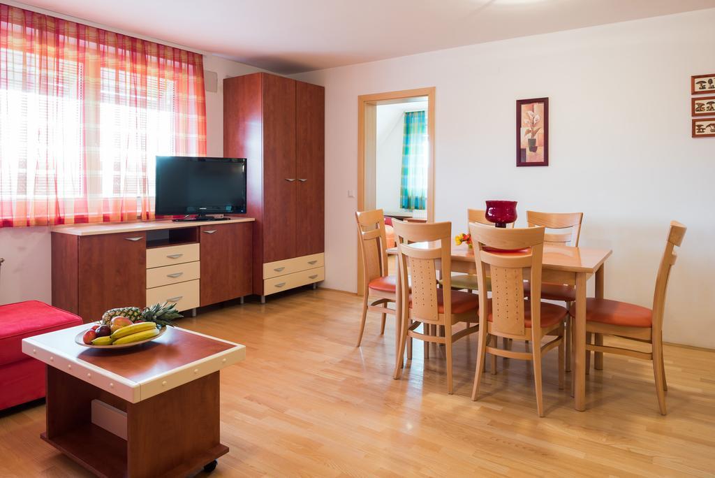 Apartments Moravske Toplice Room photo